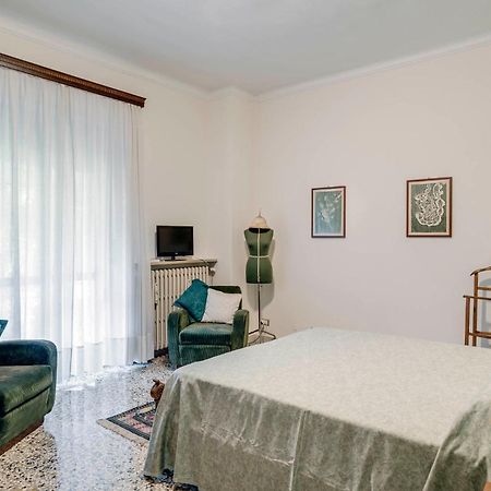Sentirsi A Casa, Lontano Da Casa-Feel At Home Away From Home Caronno Pertusella Экстерьер фото