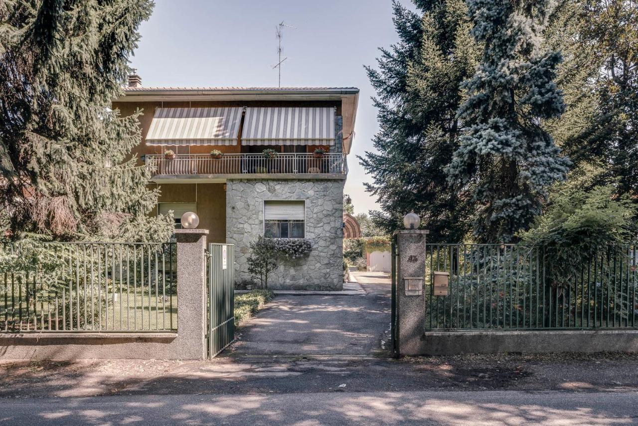 Sentirsi A Casa, Lontano Da Casa-Feel At Home Away From Home Caronno Pertusella Экстерьер фото