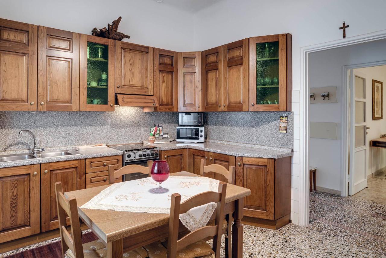 Sentirsi A Casa, Lontano Da Casa-Feel At Home Away From Home Caronno Pertusella Экстерьер фото